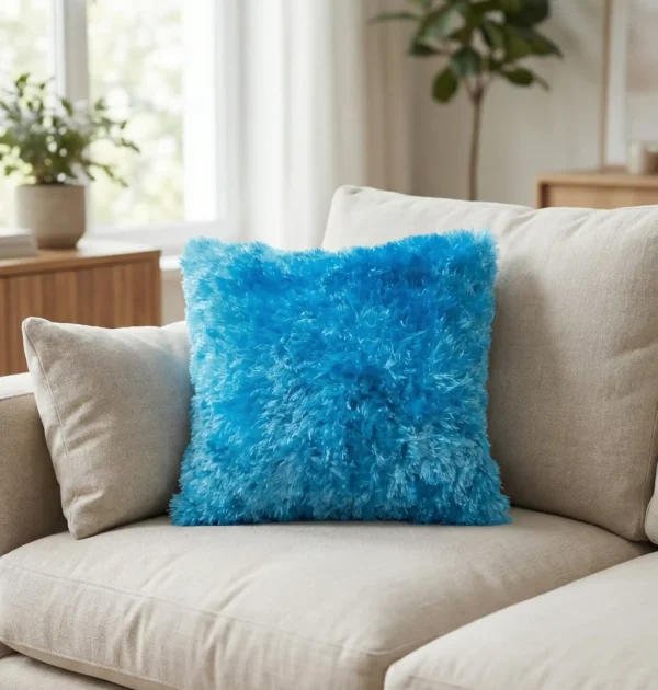 Decorative Throw Pillow – Fluffy Blue